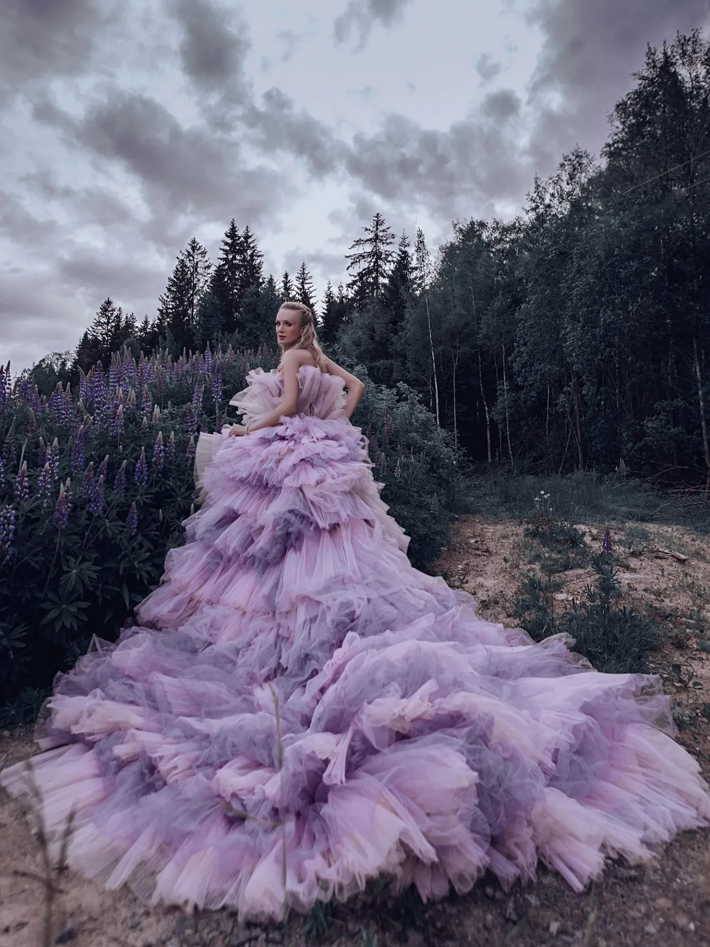 Lindo sem alças mix-cor vestidos de baile glamouroso babados vestido de baile extra inchado em camadas babados tule vestidos de ocasião formal 2026