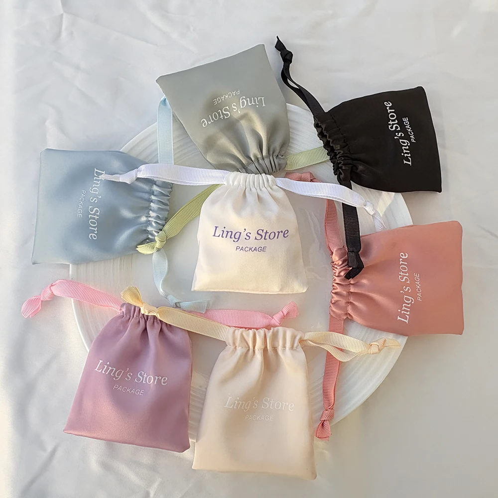 

50Pcs Personalized Beige Silk Satin Jewelry Drawstring Gift Bag Print Logo Packaging Pouch for Rings Wedding Favors Guests Candy