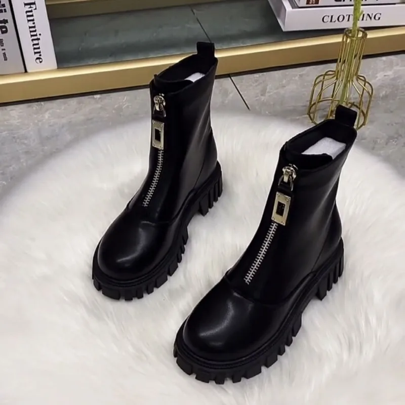 Autumn/Winter Women Black Martens Boots Plus Velvet Platform Single Boots Trend British Style Slim Comfortable Ankle Boots