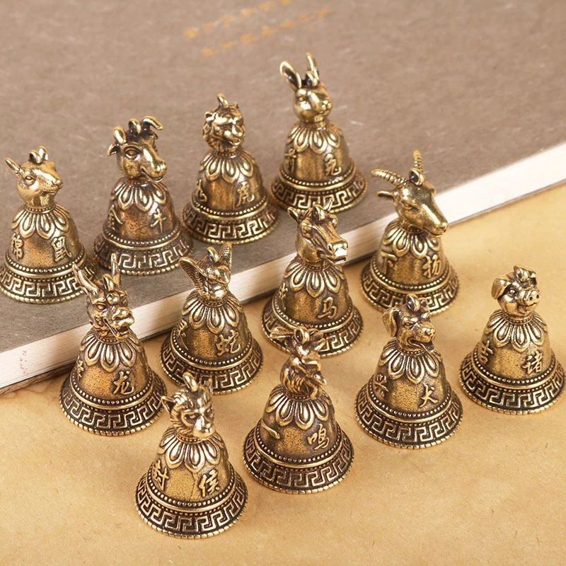 Brass Chinese 12 Zodiac Animals Heads Bell Keychain Pendants Jewelry Vintage Copper Feng Shui Car Key Chain Hanging Keyring Gift