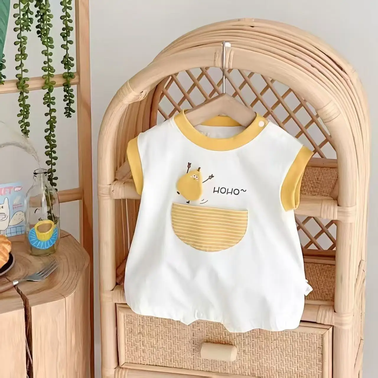 

Summer New Baby Jumpsuit Wide Shoulder Cartoon Pocket for Both Boys and Girls Cute Rompers Outdoor Clothing Trend