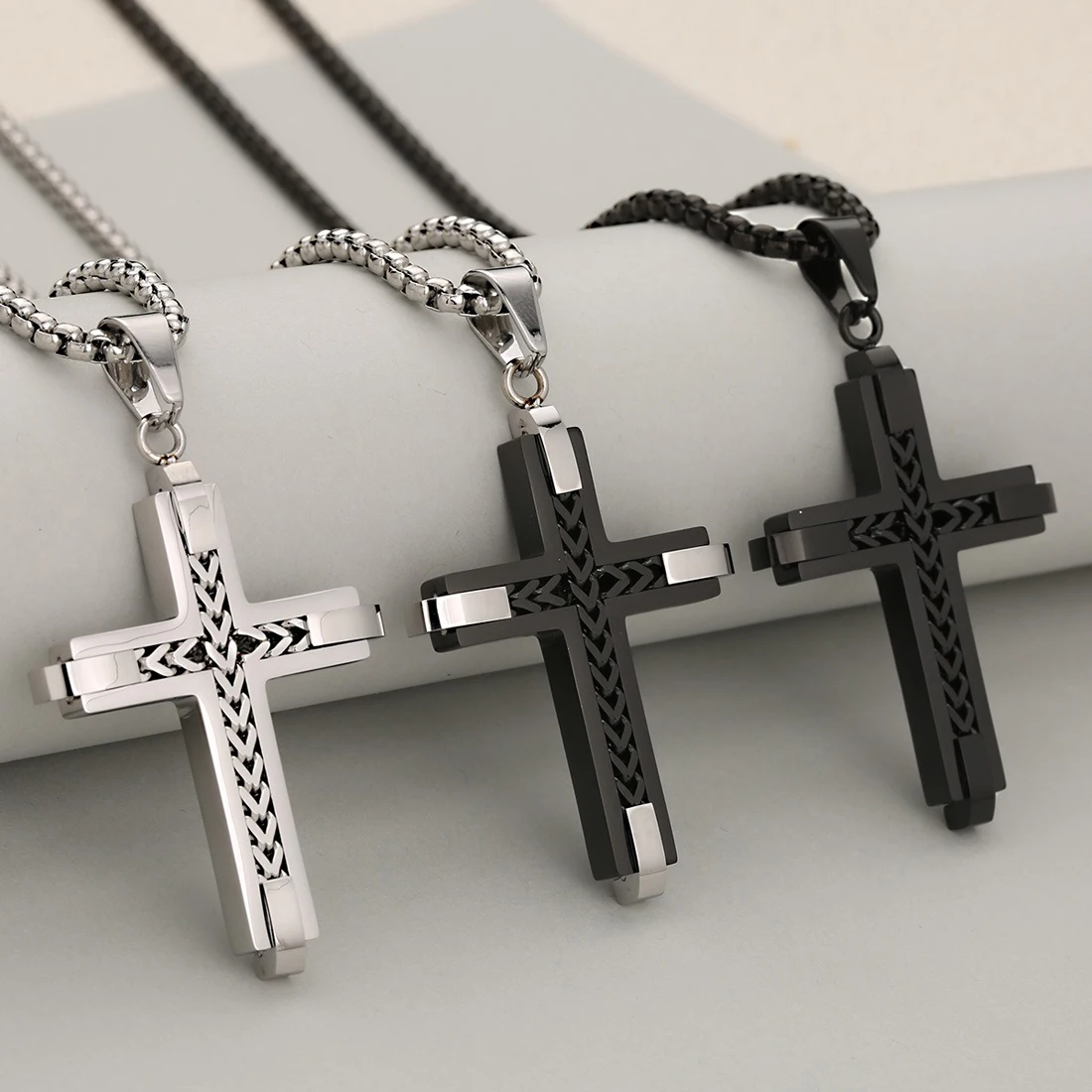 Braided Texture Cross Pendant Necklace Gold Silver Black Stainless Steel Waterproof Hip Hop Prayer Christian Religious Jewelry