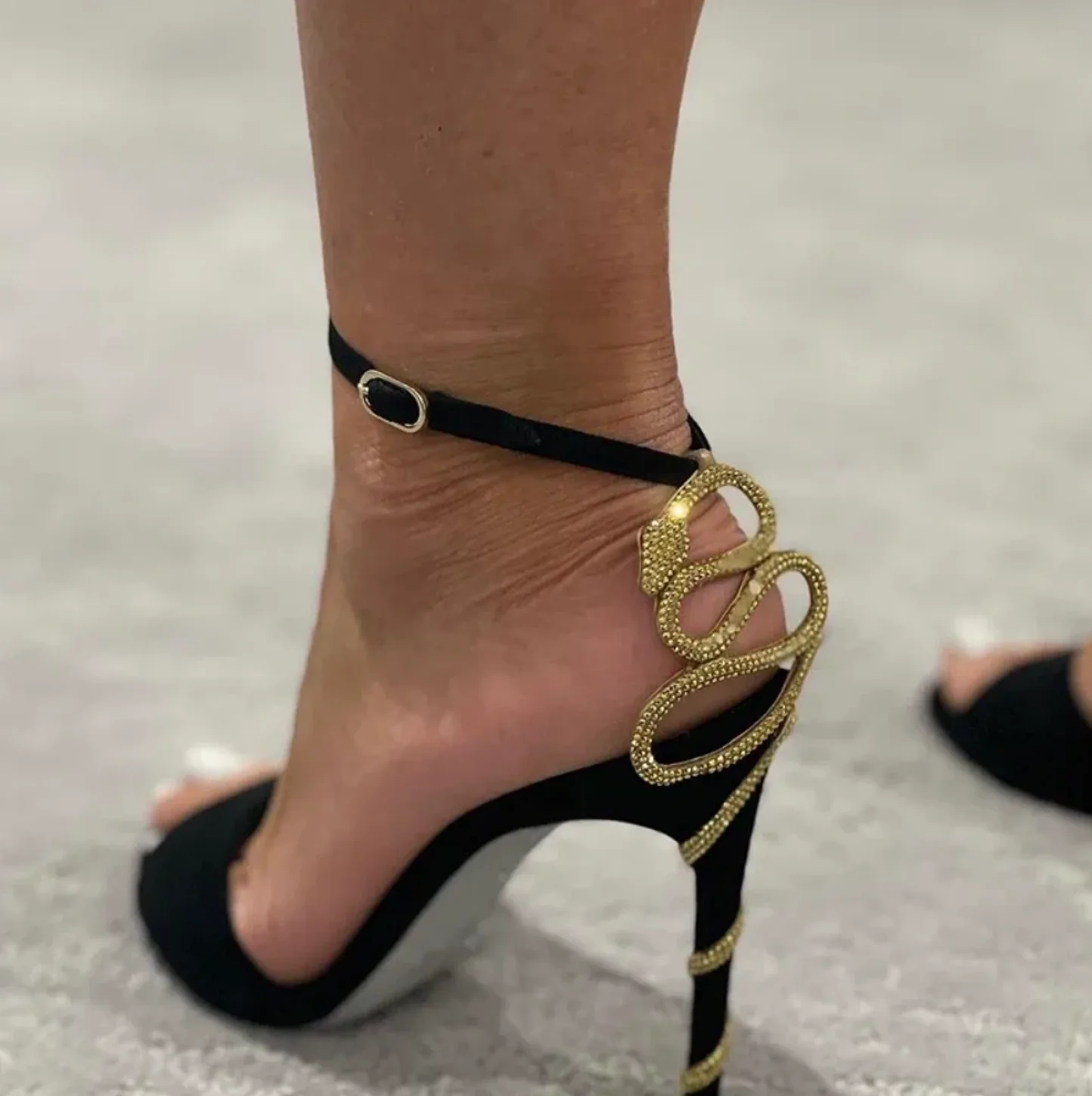 Sexy Gold Serpentine Winding Stiletto High heels Women Gladiator Sandals Ladies Peep Toe Buckle Strap Cut-outs Dress Party Shoes