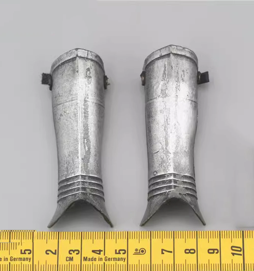 

FIRE PHOENIX FP009 Mid Age Knight Man Soldier Solid Shoe Boots with Connector Thigh Leg Armor Accessories For 12" Action DIY 1/6