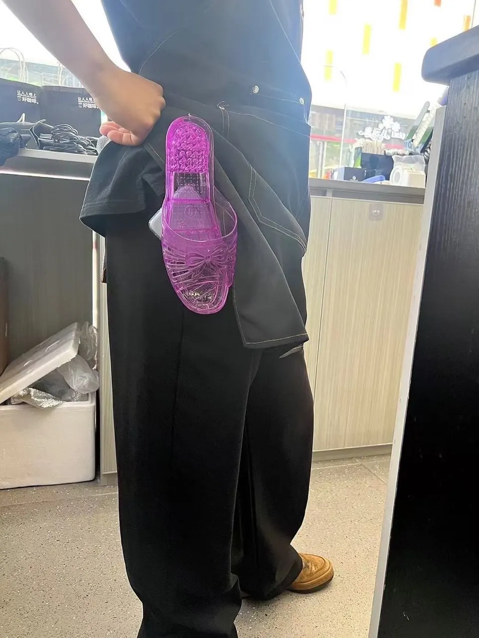 ثلاثية الأبعاد مقلد النعال 17 الهواء جراب هاتف آيفون 17 16 15 14 13 12 11 برو ماكس زائد 16pro مضحك محاكاة ساخرة الإبداعية غطاء للحماية #6