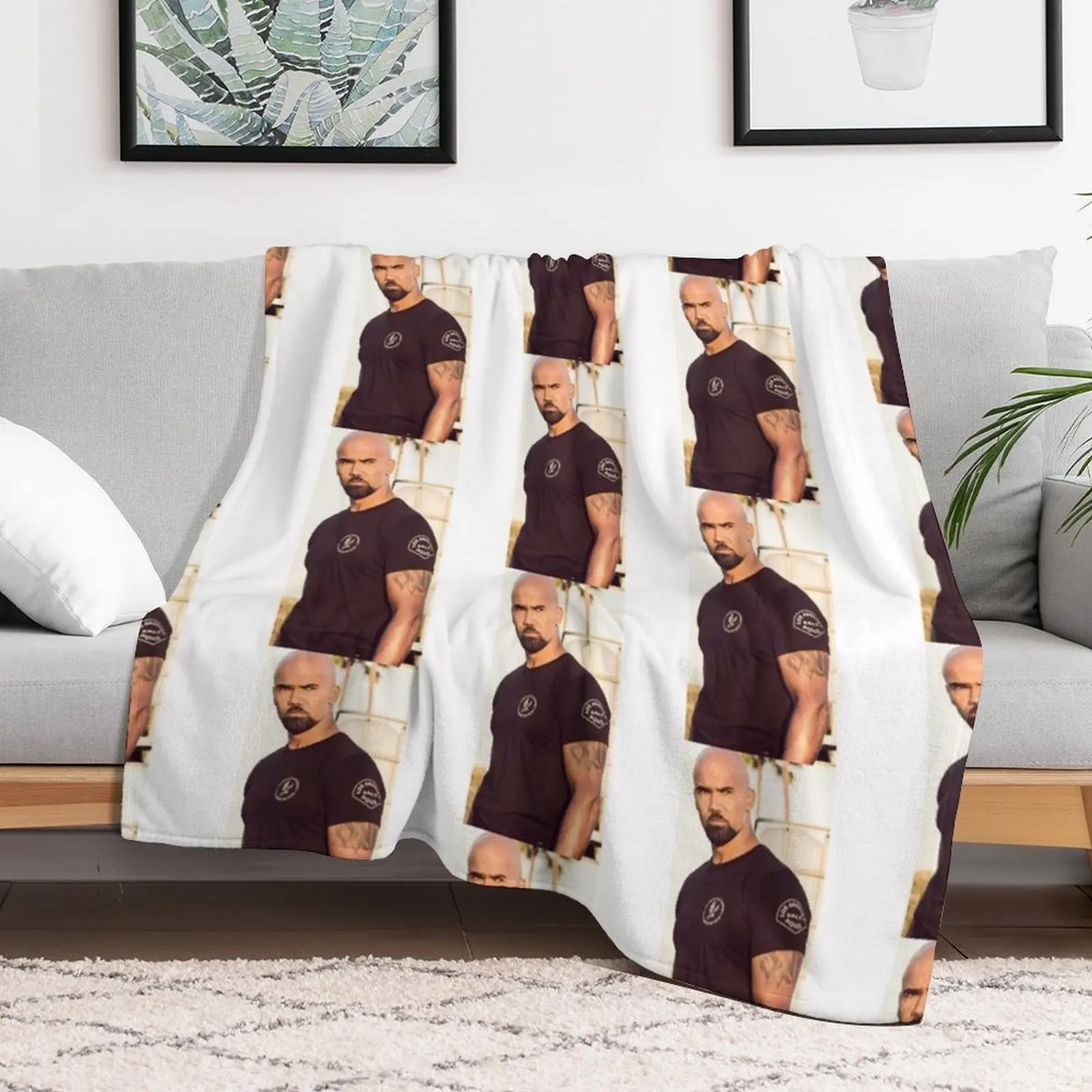 shemar moore Throw Blanket Heavy Bed Fashionable blankets ands Blankets