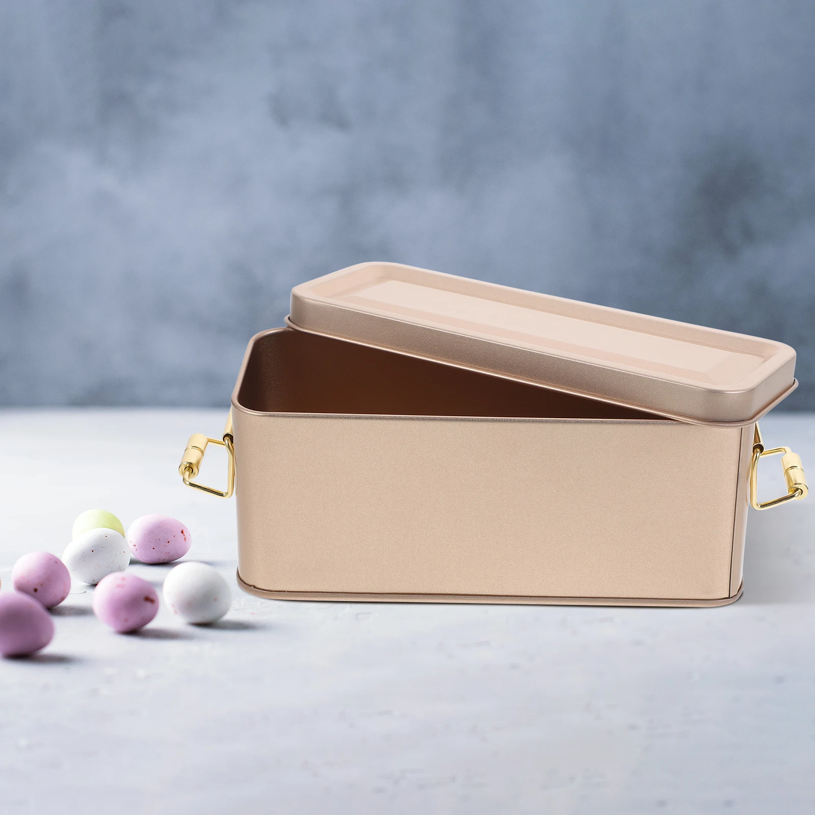 

Retro Storage Boxes Golden Small Candy Cookie Containers with Lids Decorative Storage Boxes for Decorative Food Holder