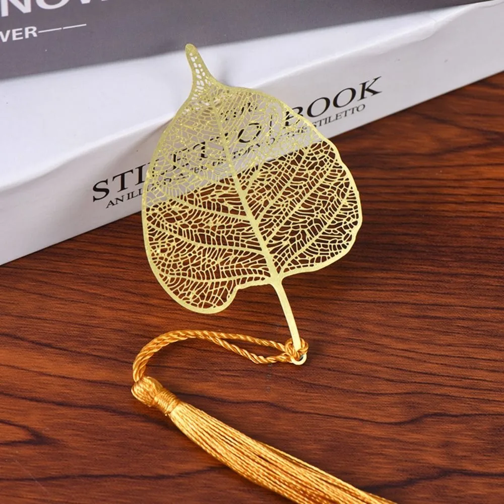 

Classical Tassels Hollowed Out Bookmark Leaf Vein Lotus Flower Metal Bookmark Book Accessory Wutong Leaves Book Clip Gift