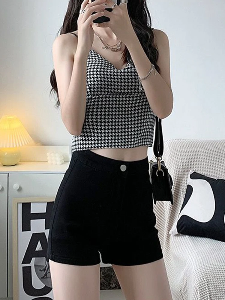 Amerikanische Retro-Jeans-Shorts mit würzigem Mädchen in Rot für Damen im Sommer, hüftumarmend, hohe Taille, schlankmachende und enge, elastische Hotpants