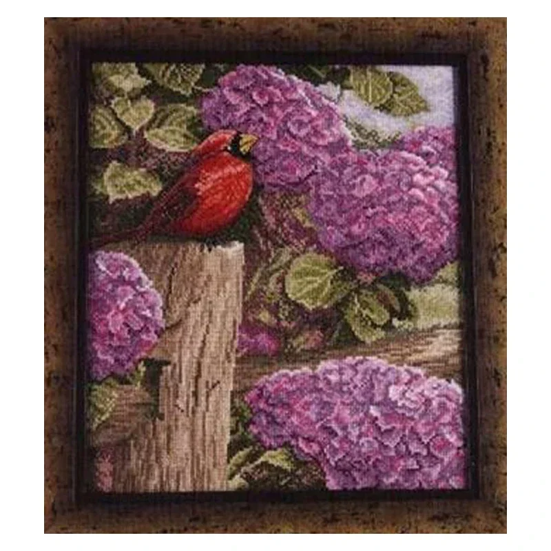 Amst.com-Kit de point de croix compté Gold Collection, oiseau rouge, hortensia, fleur violette, cardinaux cramoisi Splendor, Bucilla 43734