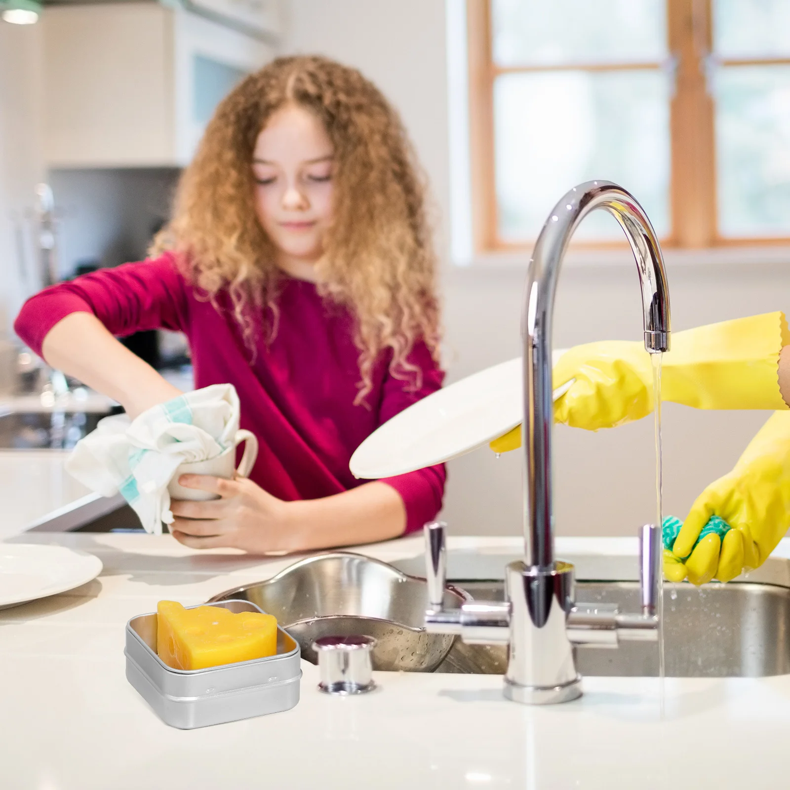 

2Pcs Portable Soap Container Travel Holder with Drainage Tray Sturdy Lightweight Aluminum Soap Box Bathroom Supply,