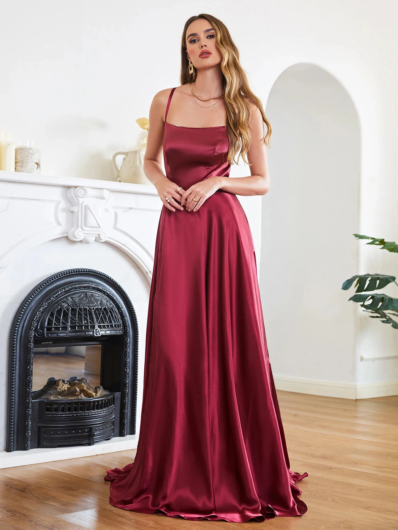 BABYONLINE Satin Evening Dresses For Women Ladies Burgundy A-line Long Spaghetti Straps Backless Slit Gowns For Wedding Party