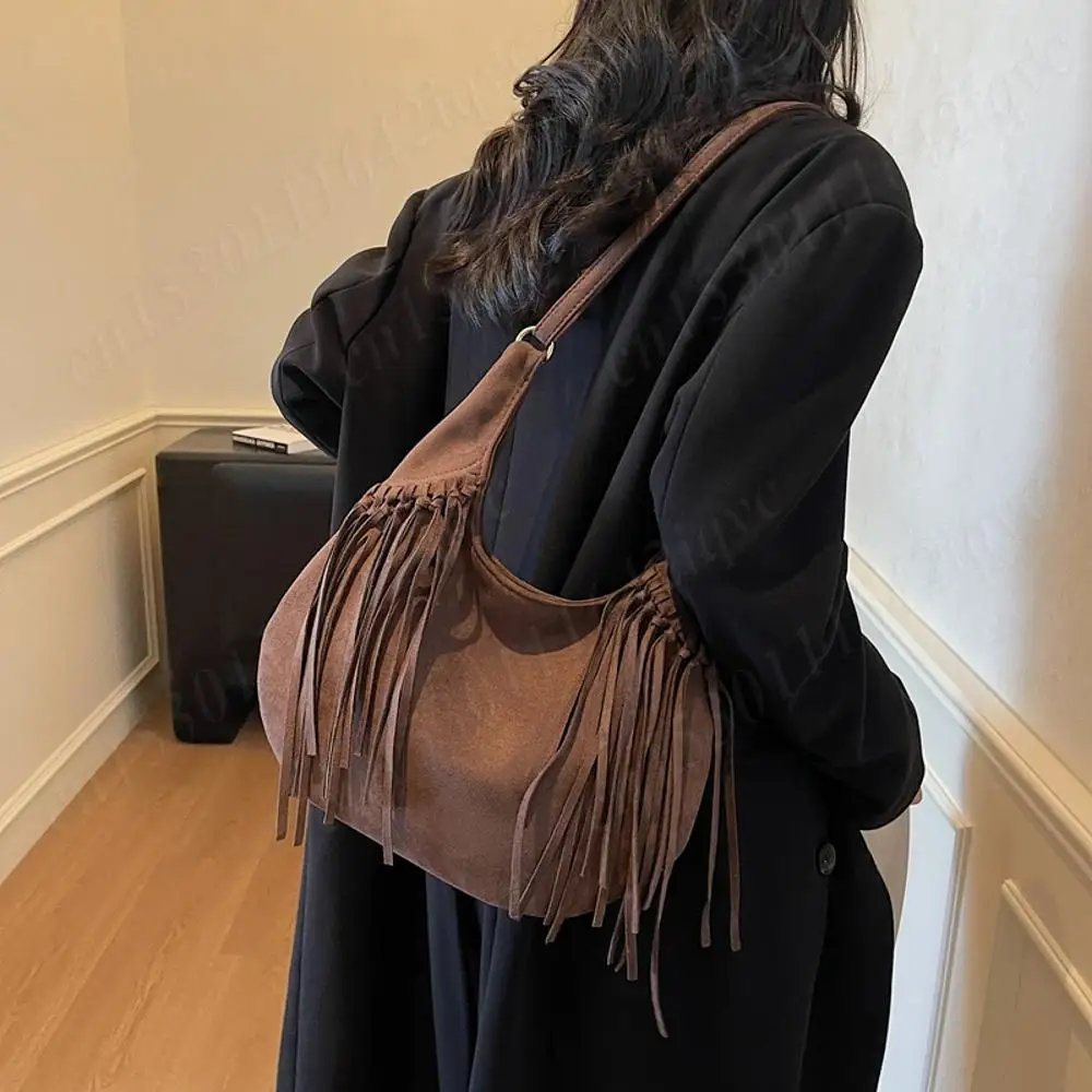 

Suede Tassel Hobos Shoulder Bag Large Capacity Tote Handbag Vintage Crossbody Bags Crescent Bucket Bags Luxury Underarm Pouch