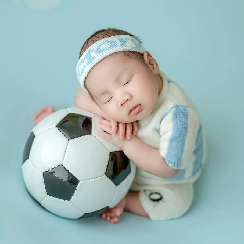 0-1 Month Newborn Knit Photography Outfit Football World Cup Theme Knitted Clothing Headband Football Prop Baby Creative Picture