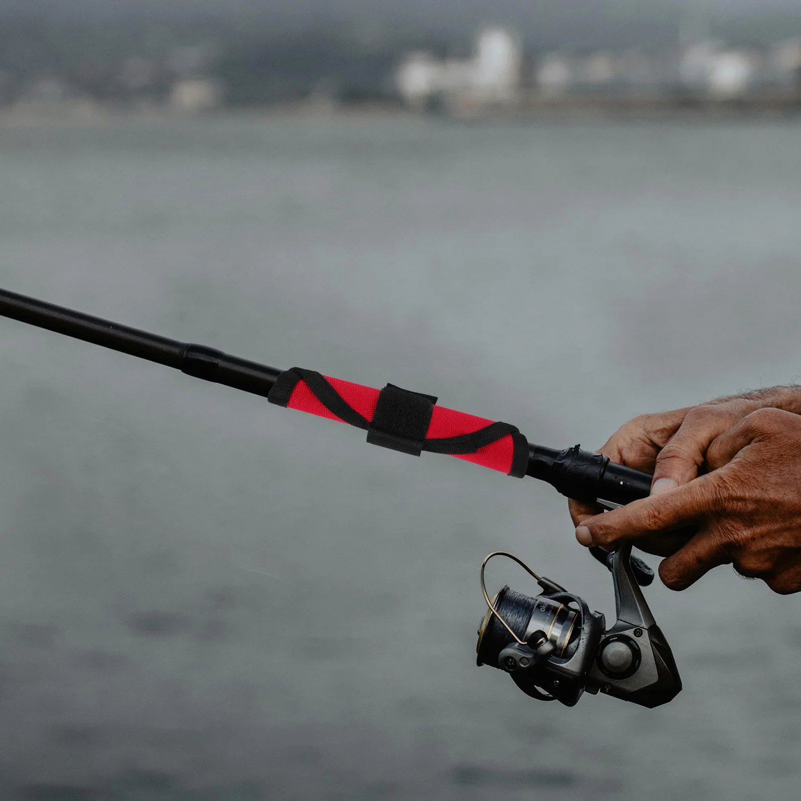 

6Pcs Fishing Lure Protectors Nylon Bait Covers Waterproof Hook Safety Wraps Portable Lightweight Fishing Bait Guards for Outdoor