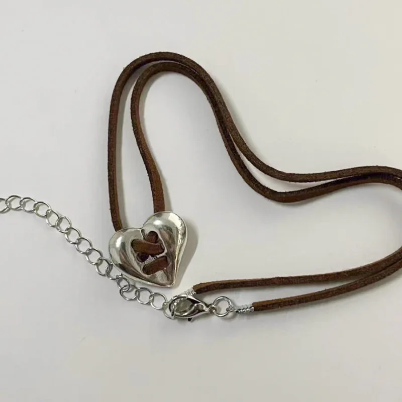 Kpop Fashion Silver Color Metal Heart Pendant Leather Rope Necklace For Women Girl Vintage EMO Y2K Accessories Grunge Jewelry