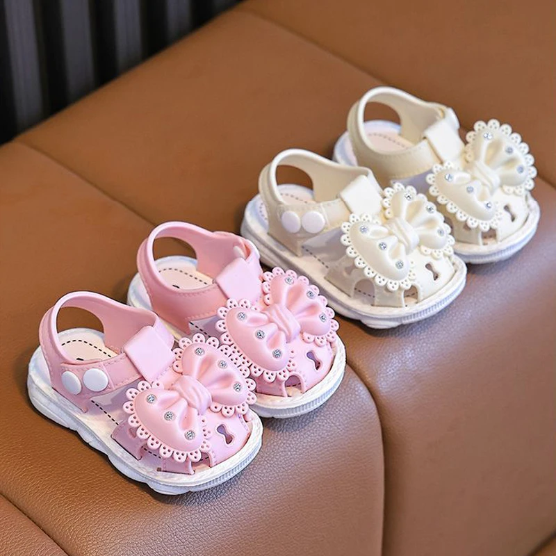 New Summer Aged 0-3 Cute Bow Rhinestone Baby Shoes For Girls Non-Slip Soft-Soled Children Toddler Kids Sandals With Covered Toes