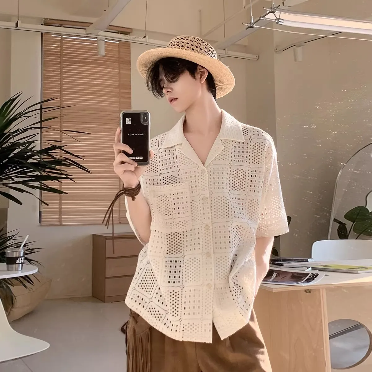 

Новая ретро-футболка свободного кроя с тонким полым дизайном и перфорацией