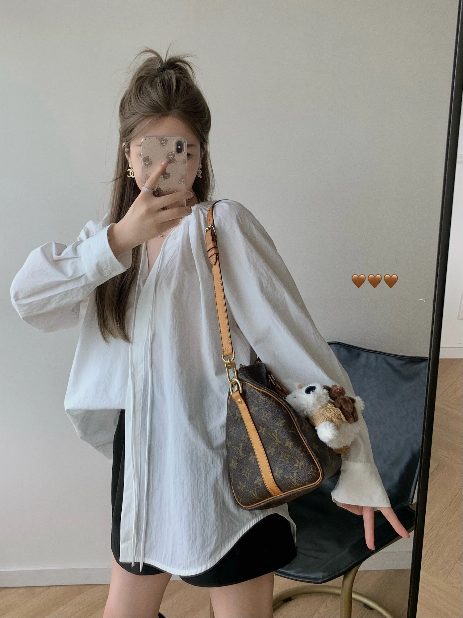 

Linzi Walden Lake Lazy Sle Design Sense Pleated V-ne Long Sve irt Верхняя часть тела на пуговицах Small irt Женская деловая повседневная обувь...