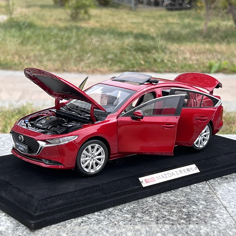 High Simitation 1:18 Mazda CX-30 2020 SUV Mazda 3 Axela Diecast Model Alloy Toy Car Miniature Boy Gift Collection