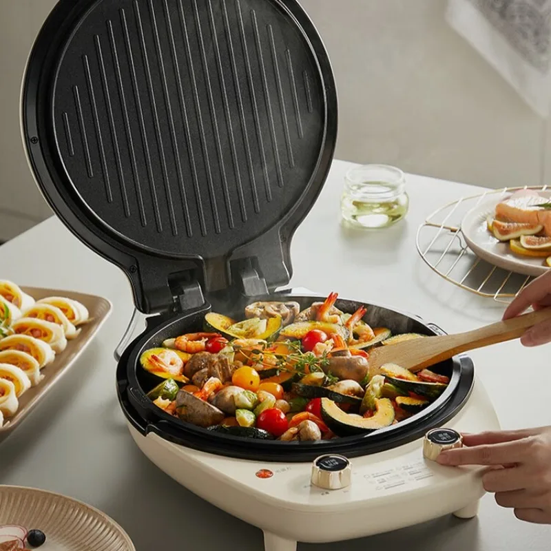 Bear electric sandwich maker with deep, removable, and washable baking plates; double-sided heating for home use.