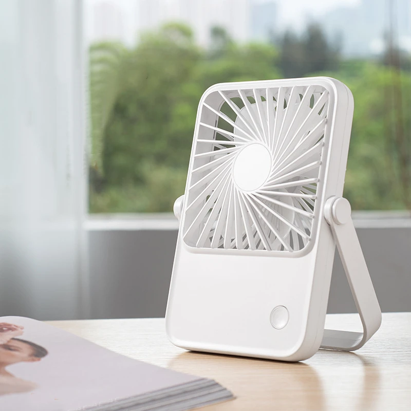 Mini ventilatore portatile ricarica USB ventilatore elettrico da tavolo silenzioso dormitorio per studenti piccolo ventilatore di raffreddamento raffreddatore d'aria estivo