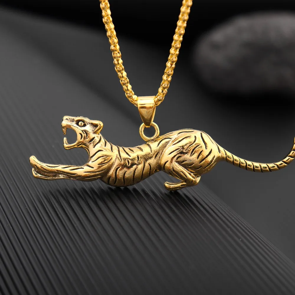 Running Cheetah Leopard Fashion Men Alloy Pendant Necklace Hip Hop Personality Jaguar Tiger Pandent Neck Chain Jewelry Accessory