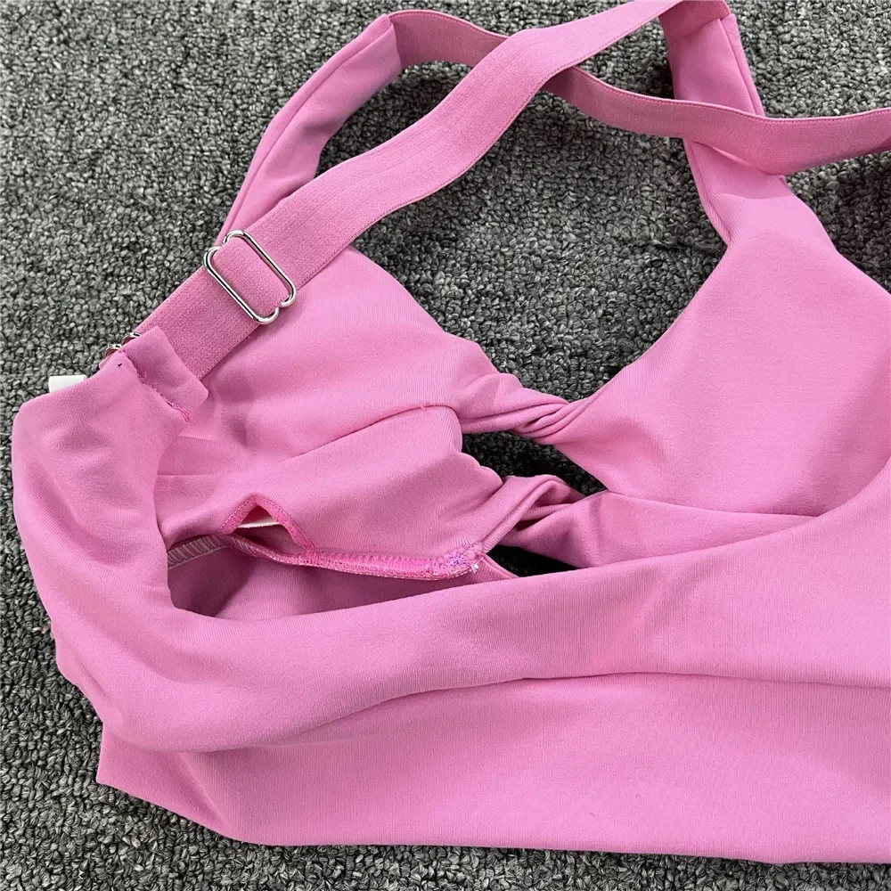 QK Nylon  Pocket Women Booty Yoga set Twist Sports Bra Fitness Squat Proof Scrunch Shorts Running Gym Activewear Workout Suit