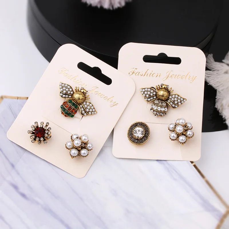 Three-piece Set of Vintage Pins Pearl Bee Brooches Fashion Accessories Luxury Corsages for Men and Women