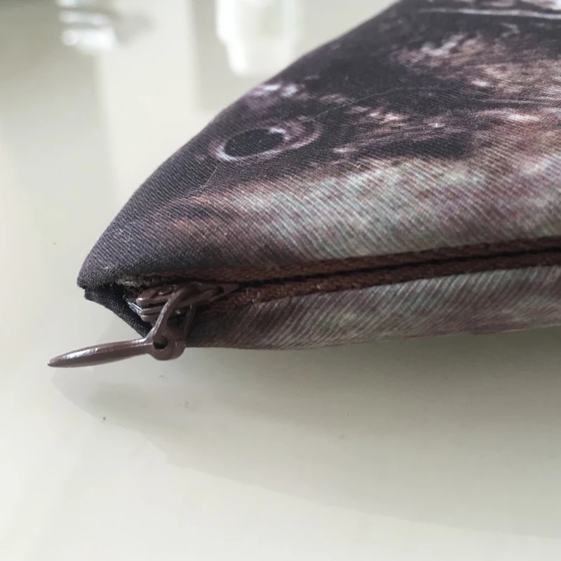 Realistic Carp Pen Bag  Fish Shape Make-up Pouch Pen Pencil Case With Zipper Makeup Pouch Wash Funny Handbag Casual Gift