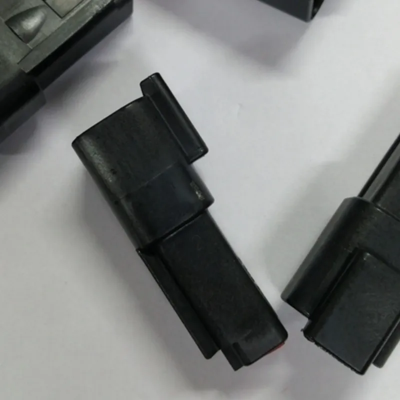 

20 шт./лот C220006502 C310003623 DF13-8P-1,25DSA DT04-2P-E004 IMSA-13065S-2-16A MG610350-5 MG610850-4