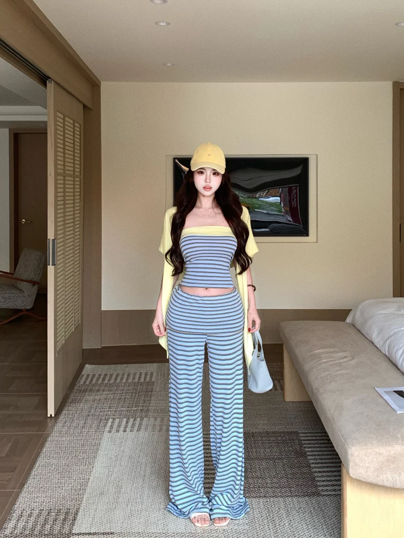 

Комплект из трех предметов: топ-бандо, жилет и накидка на плечи в стиле Color Block с полосками, свободного кроя, для женщин, весенний сезон