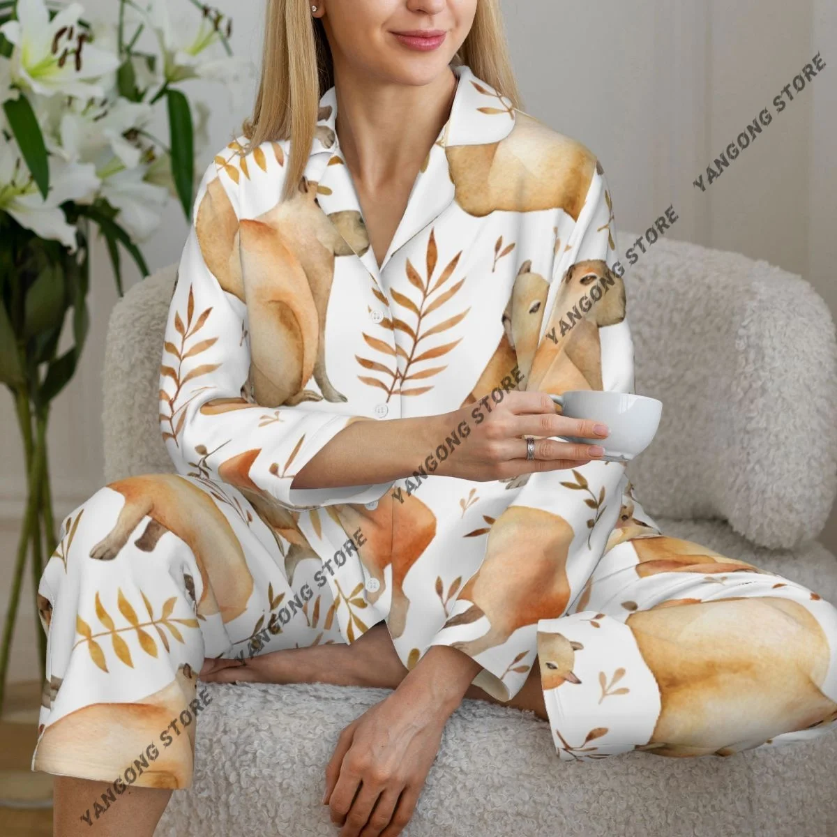 Women's Pajamas Long-sleeved Girl Loungewear Two-piece Set Capybaras And Leafs Pajamas for Autumn Spring
