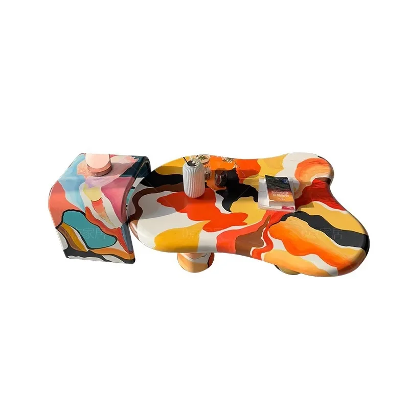 예술가 그림, 특이한 모양의 구름 커피 테이블 중세 창의성, 손으로 그린 유화, 커피 테이블