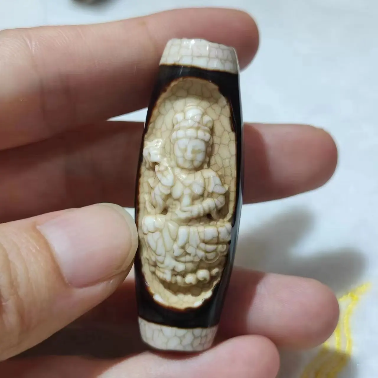 

1pcs/lot natural carved Guanyin Zakiram Buddha statue old onyx dzi Dragon scales DIY necklace pendant Ethnography Handmade beads