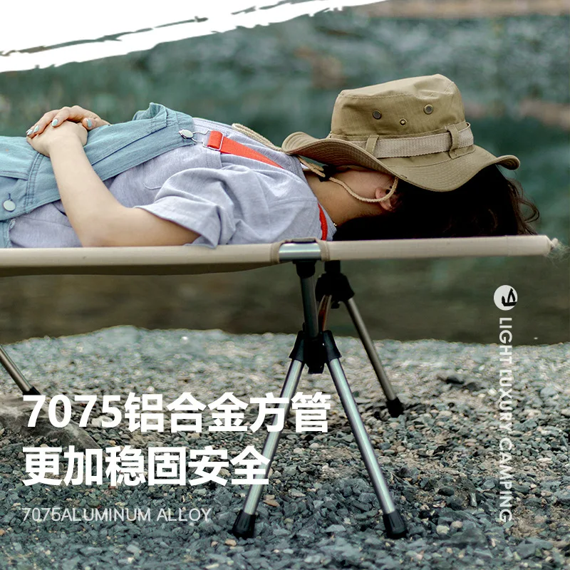 Kutuo Outdoor Products Aluminum Alloy Bracket Portable Oxford Cloth Camp Bed Removable Camping Bed