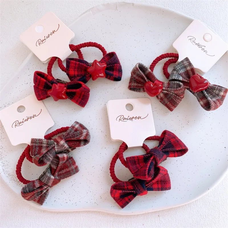 

Adorable Girl Hair Ties 2-Pack Plaid Heart Bow Scrunchies Elastic Ponytail Holders Soft Texture No Crease Cute Daily Accessories