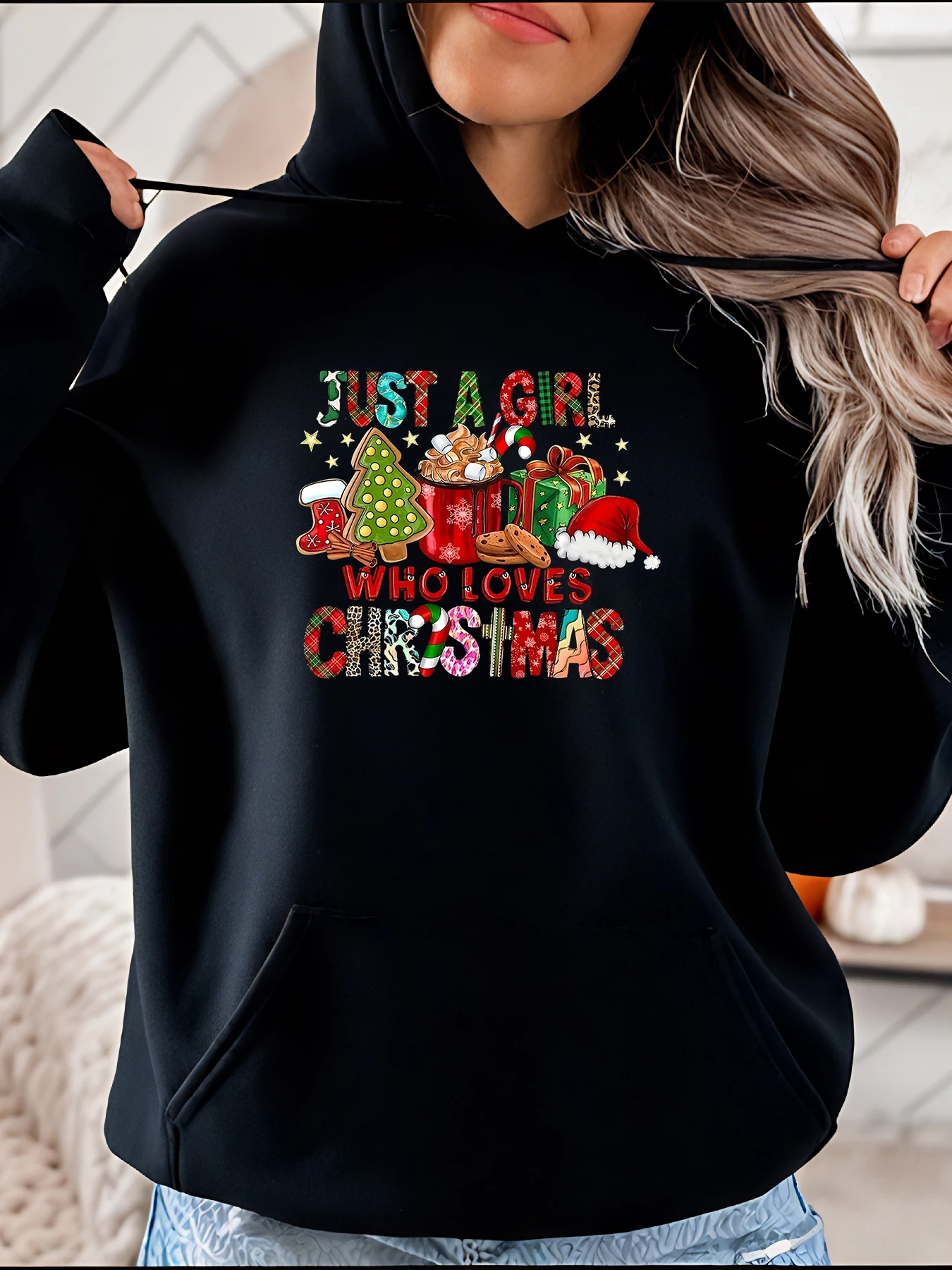 Christmas Tree and Gifts Print Hoodie Casual Holiday Style with Festive Elements for Women Winter Outfit