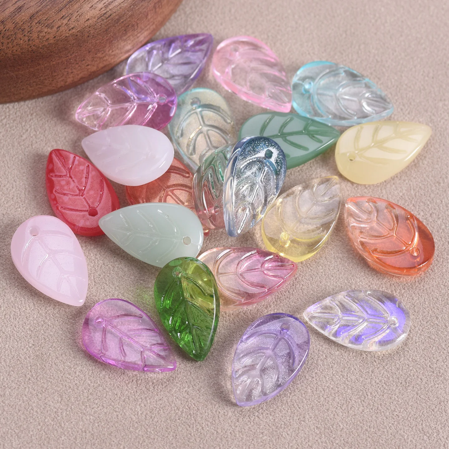 10pcs 18x11mm Leaf Shape Petal Lampwork Crystal Glass Loose Beads Top Drilled Pendants for Earring Jewelry Making DIY Crafts