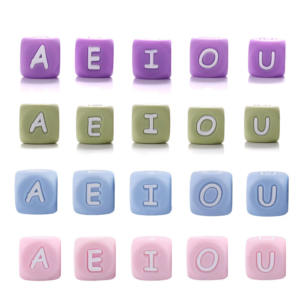 

20Pcs 12mm Square Silicone Letters Beads A/E/I/O/U Loose Beads for Baby Pacifier Chain Making DIY Necklace Toy Accessories