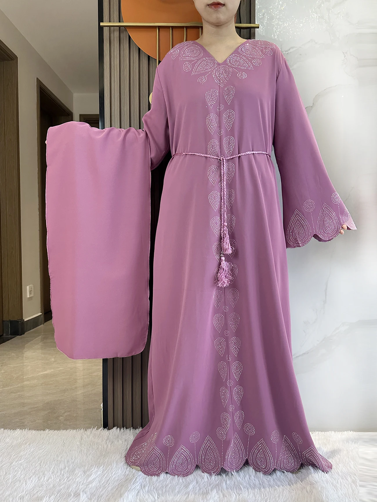 New 2024 Dubai Diamond Muslim Modest Dress for Women Elegant Arabic Femme Hijab Abaya 2024 Islamic Long Sleeve Turkey Clothing