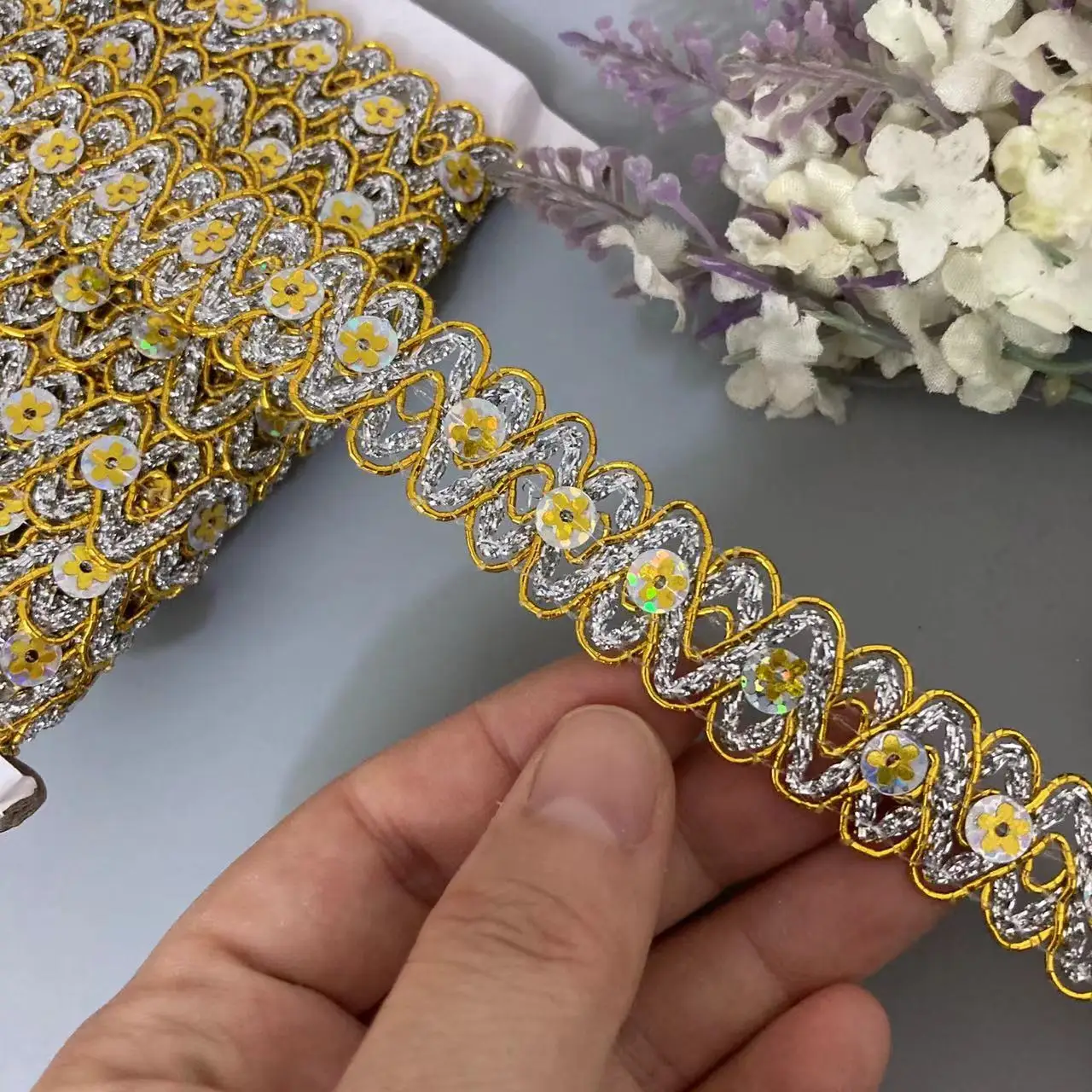 1 Meters Yellow Sequin Wave Gold Glitter Lace Trims Filigree S-Shaped Bead Webbing Dance Craft Accessories 1.8cm Sewing