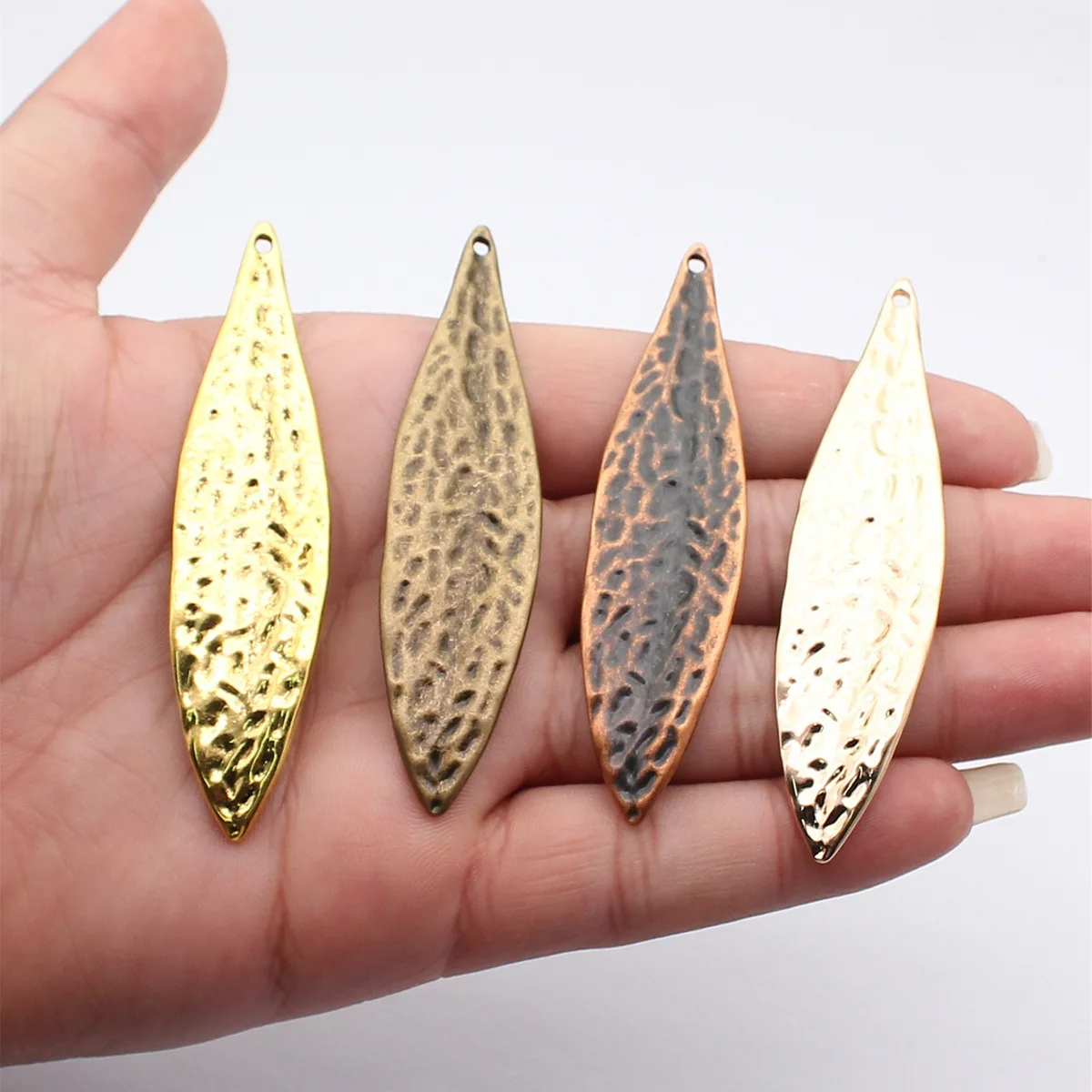 WYSIWYG 2pcs 85x20mm 4 Colors Kc Gold Color Hammered Large Leaf Pendant