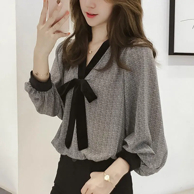 Hot 2026 Spring Summer New Fashion Women Clothing Simple Atmospheric Bottom Shirt with Loose Fresh Atmosphere Vneck Shirt Tops