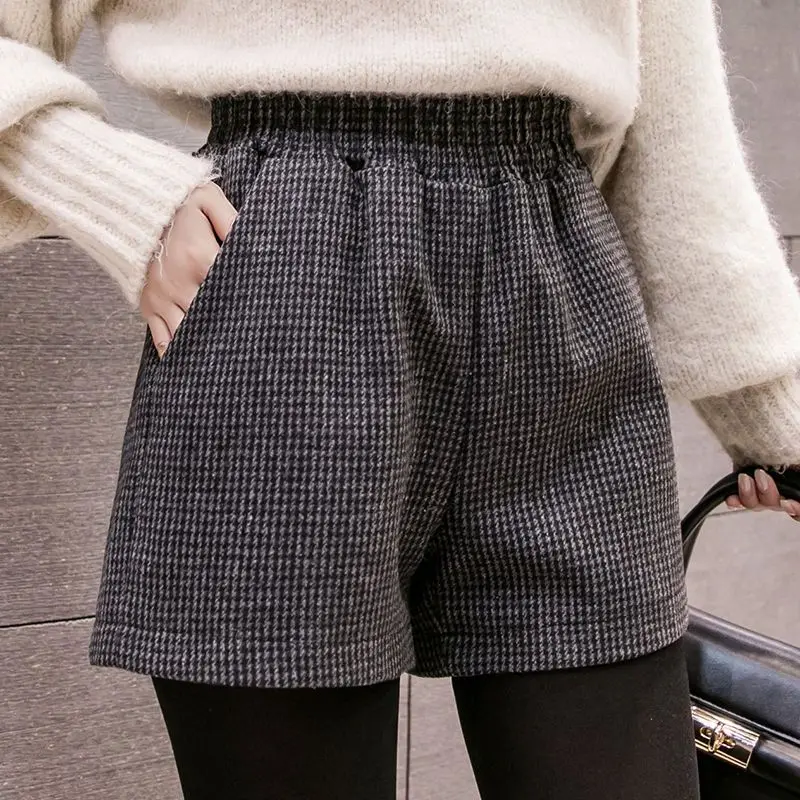 Houndstooth Winter Shorts Women Soft Vintage Elegant Ladies Korean Style Fashion High Elastic Waist Cozy Basic Gentle Straight