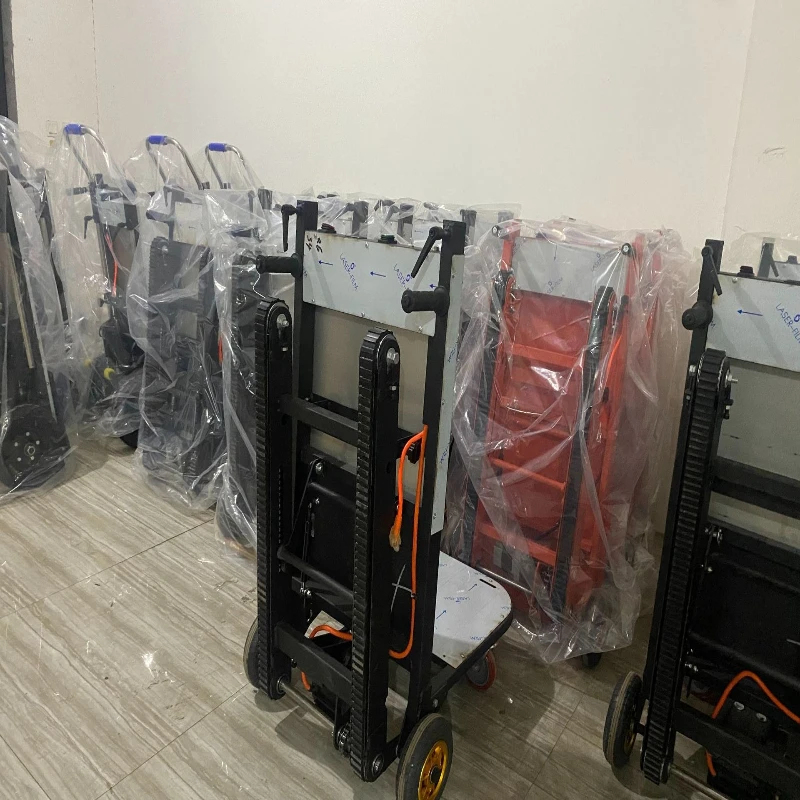 Silent Stair Climbing Carts Foldable Stair Machine Crawler-type Climbing Carts Electric Transporter Business Vervoer JTC