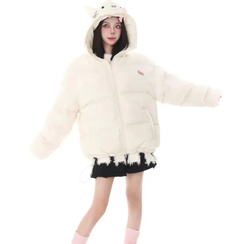 Sanrios Hello Kitty Down Jacket สาวหวานฤดูใบไม้ร่วงและฤดูหนาวหนาน่ารักเสื้อคลุมผ้าฝ้ายคลุมด้วยผ้าหลวมคู่เสื้อเดินทางกลางแจ้ง