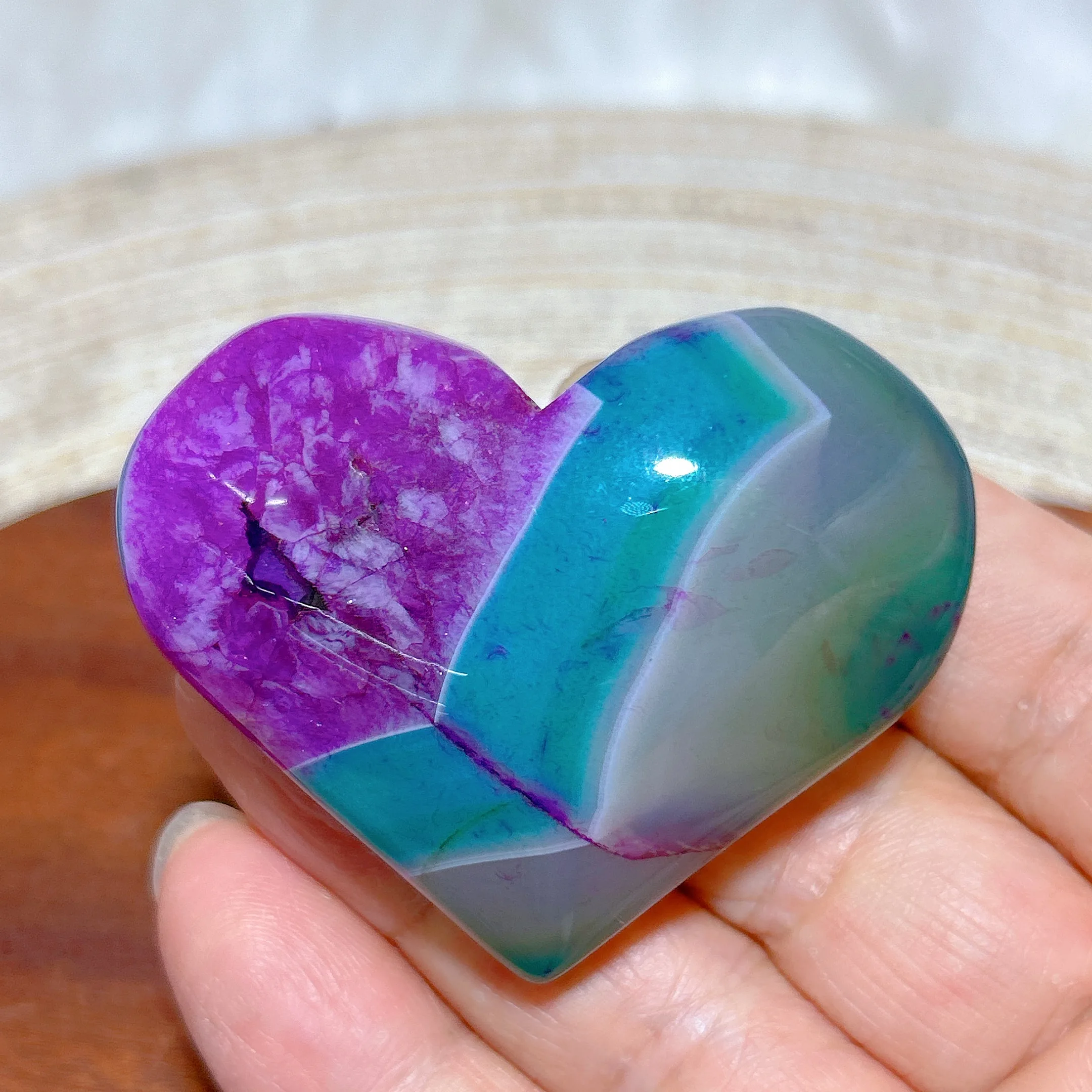 Picture 3: Natural Crystal Purple Green Quartz Agate Heart Color Healing High Quality Gemstone Reiki Energy Home Decoration Room Decor Gift