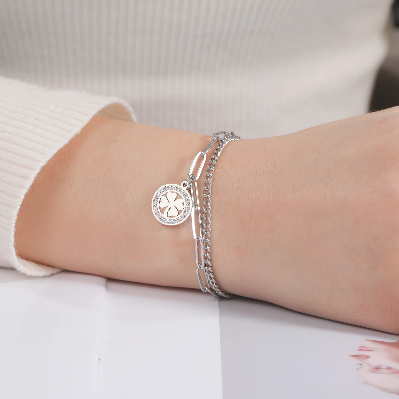 COOLTIME Edelstahl Runde Klee Armbänder Frauen Mode Klassische Zirkon Kristall Armband für Frauen Schmuck Geburtstag Geschenke – Detail 8