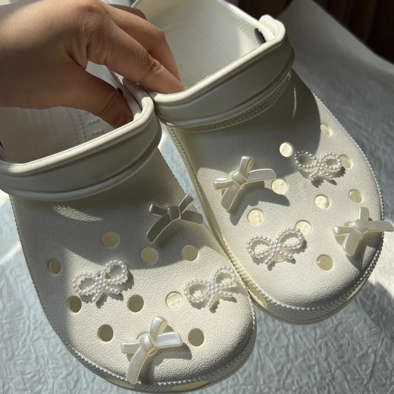 8PCS Summer Fashion Shoe Charms Set Accessories for Clogs Shoe Buckle Cute White Bow DIY 3D Shoes Decorations